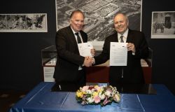 Accordo storico tra Fondazione Museo della Shoah e Yad Vashem: i documenti donati a Roma entrano nell’archivio mondiale della memoria