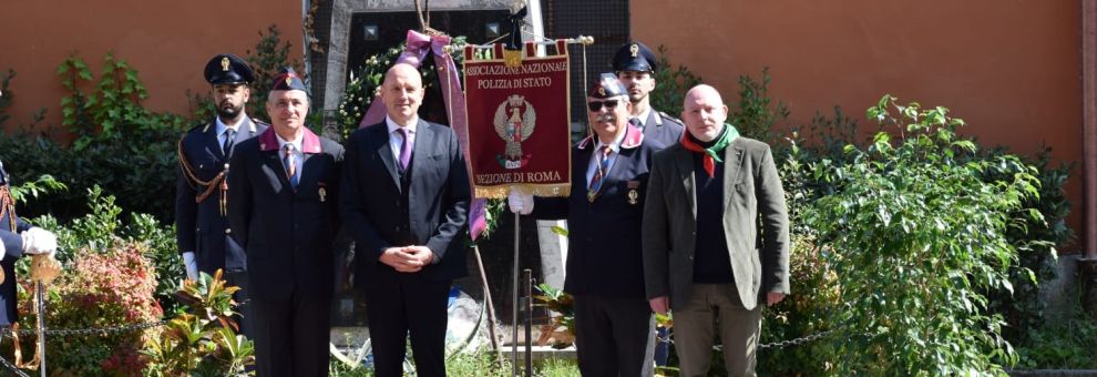 Roma, la Polizia ricorda Maurizio Giglio: il sacrificio del Tenente alle Fosse Ardeatine Roma, la Polizia ricorda Maurizio Giglio: il sacrificio del Tenente alle Fosse Ardeatine