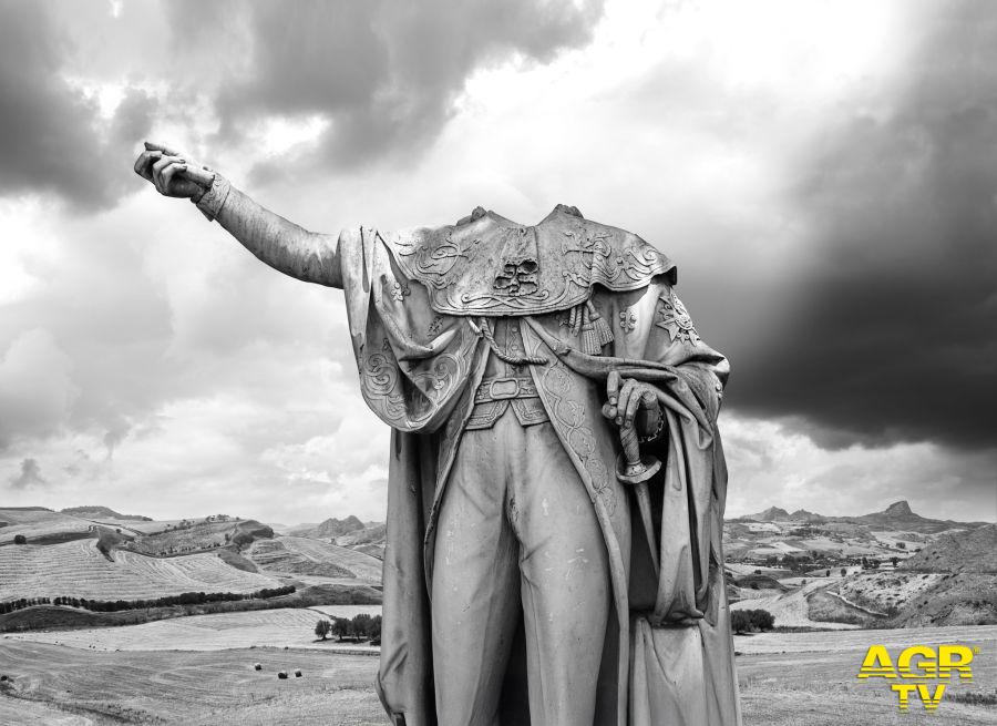 SICILIA_La ghigliottina delle dominazioni_©_Armando Rotoletti SICILIA_La ghigliottina delle dominazioni_©_Armando Rotoletti