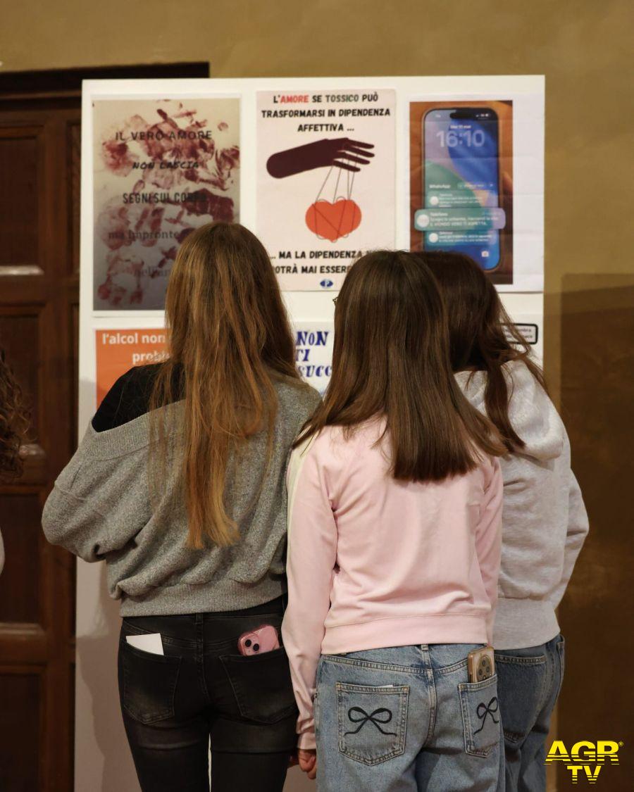 Polizia Scegli la strada giusta foto da comunicato stampa Questura di Roma Polizia Scegli la strada giusta foto da comunicato stampa Questura di Roma