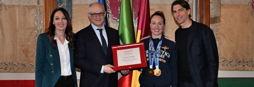 Roma, premiata in Campidoglio la campionessa olimpica Francesca Lollobrigida Roma, premiata in Campidoglio la campionessa olimpica Francesca Lollobrigida
