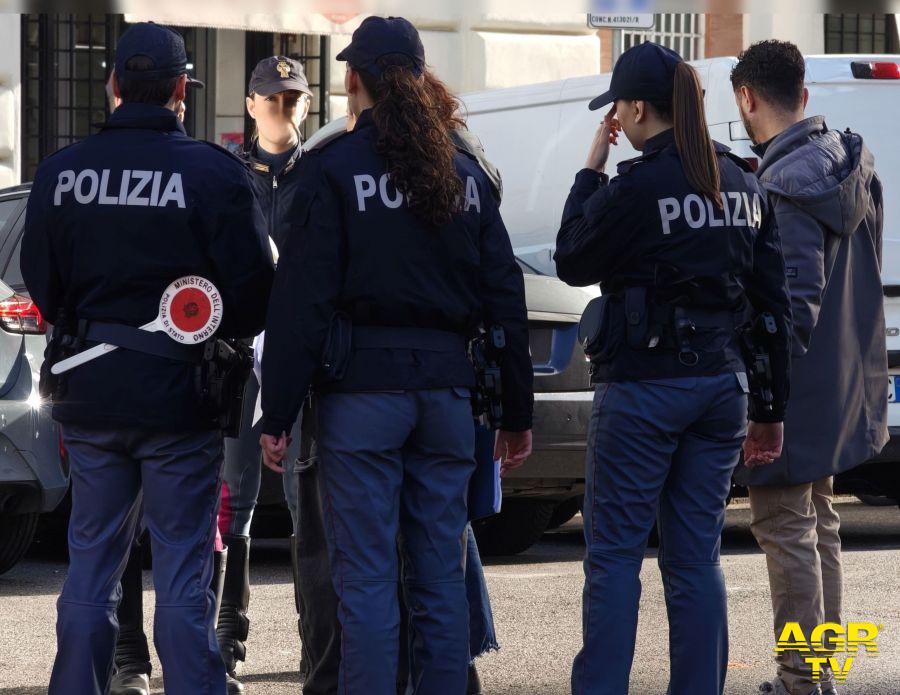 Polizia tre arresti all'Esquilino Polizia tre arresti all'Esquilino
