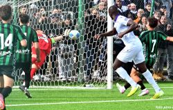 Grande parata del portiere del Chieti ph credit Pino Rampolla