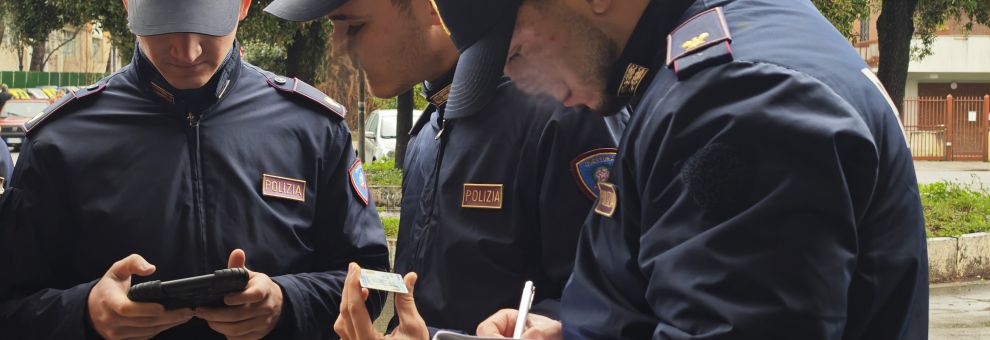 Roma, furti seriali ed aggressioni, retata della Polizia: 14 arresti