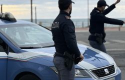 Ostia, stretta antidroga sul litorale: 5 arresti e base di spaccio scoperta con YouPol