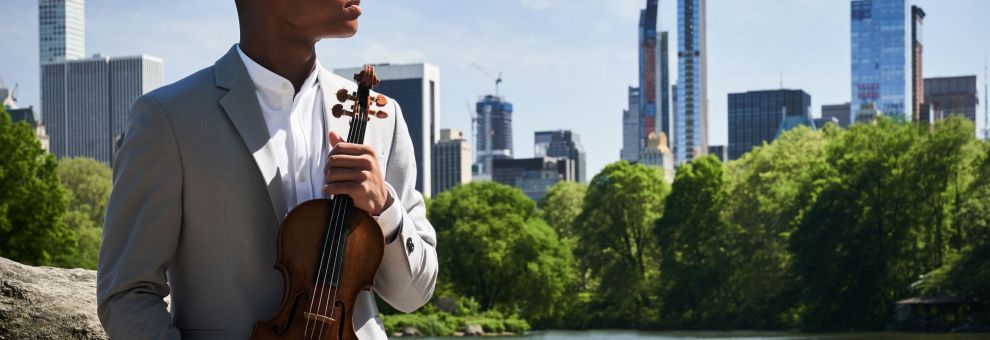 Roma, il 23 aprile debutta al teatro Argentina il violinista Randall Goosby, astro nascente del concertismo internazionale