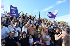 Ostia Mare esplode di gioia la tribuna dell'Anco Marzio ph credit Pino Rampolla