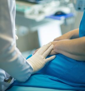 Giornata Nazionale Salute della Donna, lo screening riduce la mortalità del 40% e la sopravvivenza sfiora il 90%