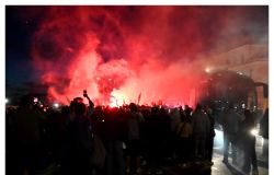 Ostia Mare i festeggiamenti al pontile per la promozione in serie C