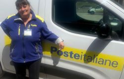 Acilia, ad una dipendente delle Poste la Stella al Merito del Lavoro