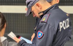 Roma, arrestato in metropolitana ricercato peruviano, dovrà scontare 8 anni per gravi lesioni