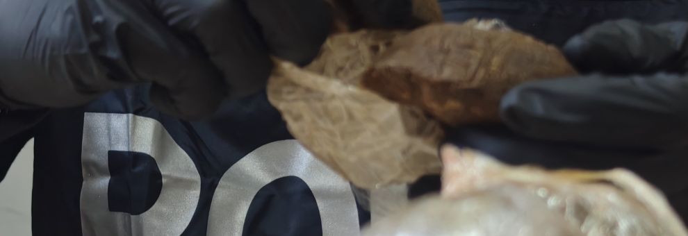 Roma, periferia est, nuovo blitz della Polizia, 7 pusher arrestati, dosi di cocaina nascoste in un calzino