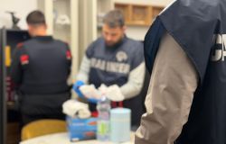 Carabinieri operazione antidroga a Roma