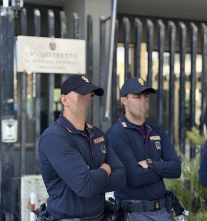 Roma, la Polizia tra i pusher, 7 arresti, segnalato consumatore 80enne
