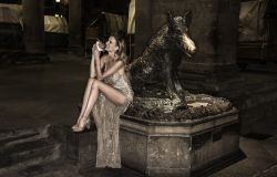 Moda, arte e paesaggio: la mostra fotografica Italia di Moda al MAXXI, protagonista Ludmilla Voronkina Bozzetti