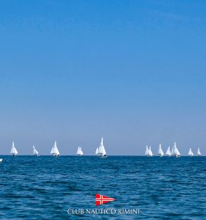 Rimini, spettacolo di vele in  mare con la 58° Coppa Tamburini, classe Snipe