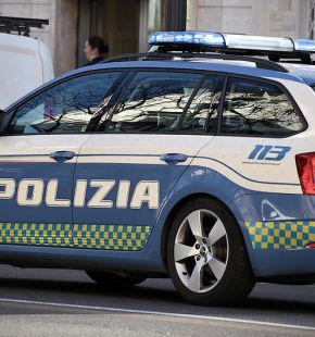 La Polizia di Stato di Firenze arresta un cittadino albanese di 17 anni per rapina aggravata