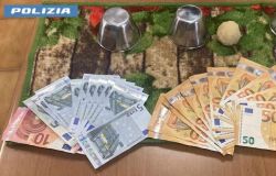 Polizia tra campanelle  soldi sequestrati