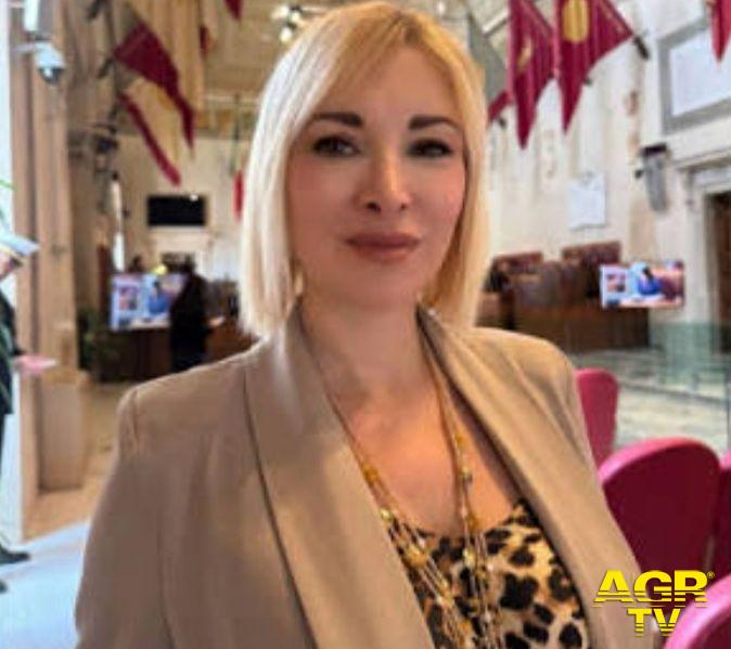 Cartelle pazze Tari Roma, Rachele Mussolini attacca il Campidoglio Cartelle pazze Tari Roma, Rachele Mussolini attacca il Campidoglio