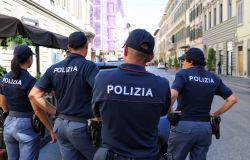 Firenze. Tenta di darsi alla fuga dopo la spaccata