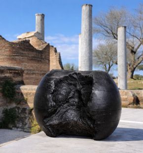 Ostia Antica, Arte in memoria alla Sinagoga del parco archeologico