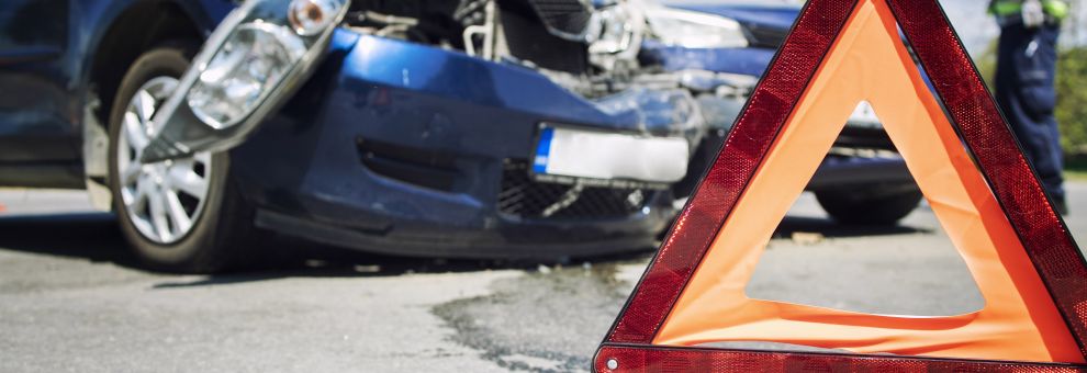 Parclick, quattro incidenti stradali su dieci in città si potrebbero evitare, i consigli di guida
