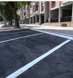 X Municipio, a Casalbernocchi riqualificata l'area dello spartitraffico di via Garra, realizzati 23 nuovi posti auto