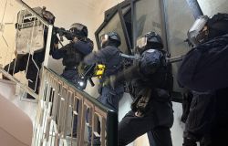 Roma, blitz dei Carabinieri, 9 persone arrestate per traffico di droga, sfruttamento della prostituzione e detenzione di armi
