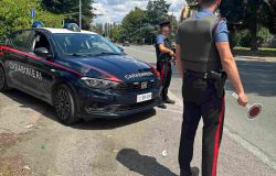 Roma Talenti, altro inseguimento per le strade del quartiere, la folle corsa termina contro un marciapiede, 1 arresto