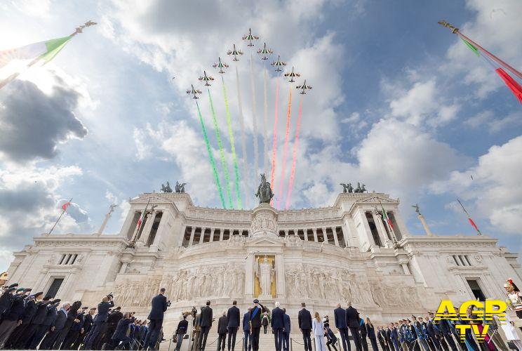 deposizioine corona d'alloro al Milite Ignoto foto Presidenza della Repubblica deposizioine corona d'alloro al Milite Ignoto foto Presidenza della Repubblica