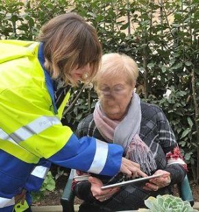 A Fiumicino il maggior numero di over 80 che usano l'App di Poste Italiane
