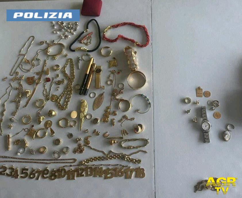 Polizia la reurtiva recuperata Polizia la reurtiva recuperata