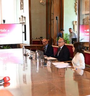 Roma, ecco Julia l'assistente virtuale sbarca sul Portale istituzionale, obiettivo: semplificare l'accesso ai servizi
