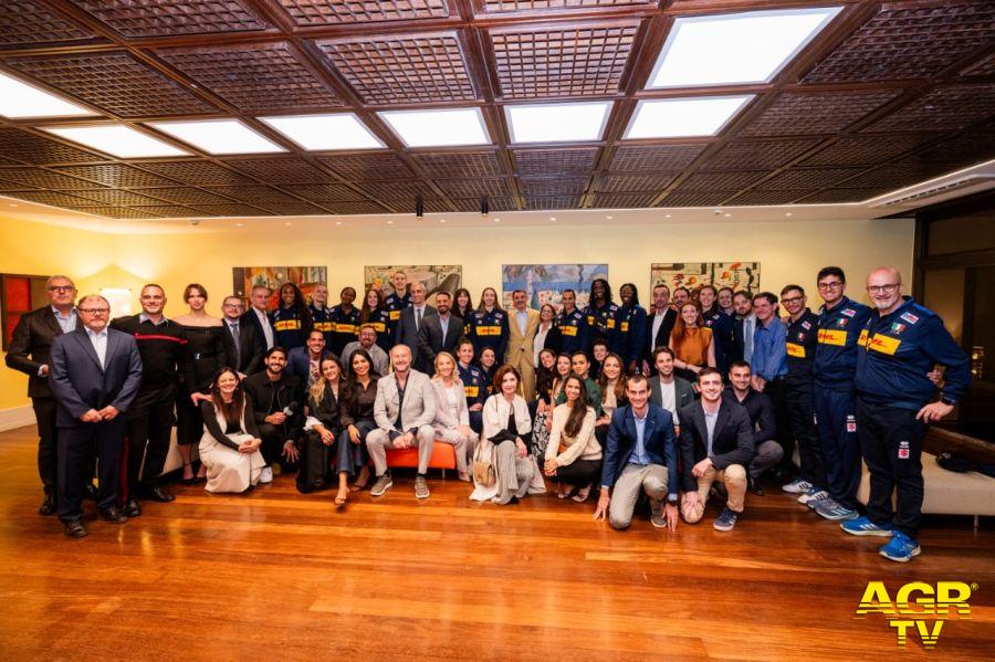 foto di gruppo in Ambasciata - © credits ufficio stampa FIPAV. foto di gruppo in Ambasciata - © credits ufficio stampa FIPAV.