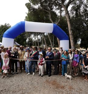 Grande successo per i Dandy Days ad Arezzo, l'evento che celebra eleganza, moda e solidarietà