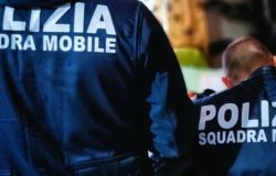 Roma, al Ferro di Cavallo offerta variegata di droga su richieste dei clienti, 6 pusher in manette