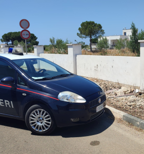 Nardò, bimba si allontana da casa, trovata dai Carabinieri mentre camminava ai bordi della Provinciale