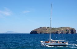 Veleggiate poetiche a Ventotene