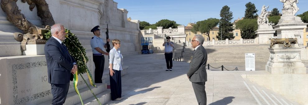 Giornata mondiale contro il lavoro minorile, i Maestri del Lavoro di Roma all’Altare della Patria: “Restituire ai bambini il diritto al futuro”