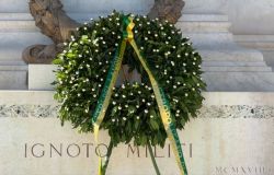 Maestri del Lavoro - Consolato Metropolitano di Roma - Corona d'alloro all'Altare della Patria - Foto © AGRTV di Rita Chessa