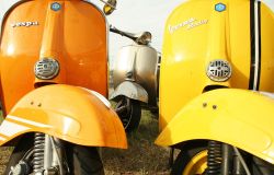 Roma, 80 anni in sella ad una Vespa, al Foro Italico migliaia di vespisti dal 25 al 28 giugno