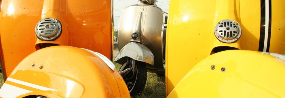 Roma, 80 anni in sella ad una Vespa, al Foro Italico migliaia di vespisti dal 25 al 28 giugno