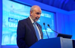 Medicina Legale, il ministro Schillaci inaugura il 47°Congresso Nazionale SIMLA