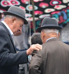 Adnkronos: l'Italia invecchia, pensioni a rischio, timori per il lavoro e la tenuta del welfare