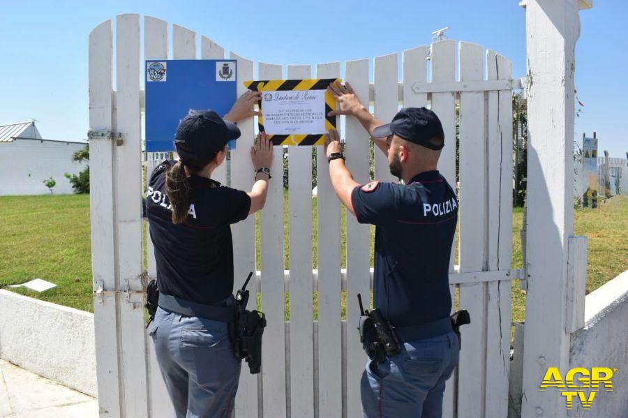 Polizia Fiumicino esegue ordinanza del Questore di Roma Polizia Fiumicino esegue ordinanza del Questore di Roma