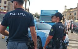 Anzio, giro di vite della Polizia sul litorale, preso ladro di bici elettriche e sanzioni per oltre 15 mila euro