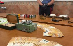 Roma, banda narcotraffico disarticolata a fine maggio, eseguiti ulteriori 6 arresti