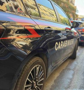 Roma, furti in appartamento e negli esercizi commerciali, blitz dei Carabinieri, due arresti