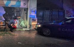 Roma, spaccata della vetrina di un negozio a Centocelle, due arresti nella notte