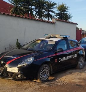 Nettuno, 14enne aggredisce e minaccia il padre di utiizzare un coltello da 20 cm, attivato il Codice Rosso Nettuno, 14enne aggredisce e minaccia il padre di utiizzare un coltello da 20 cm, attivato il Codice Rosso